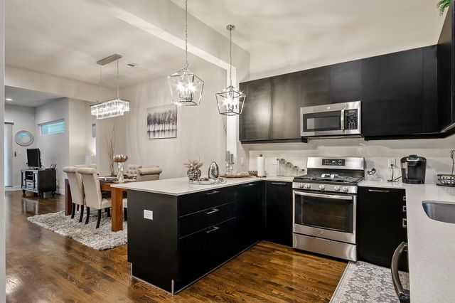 2106 Dennis Street, Houston, TX 77004