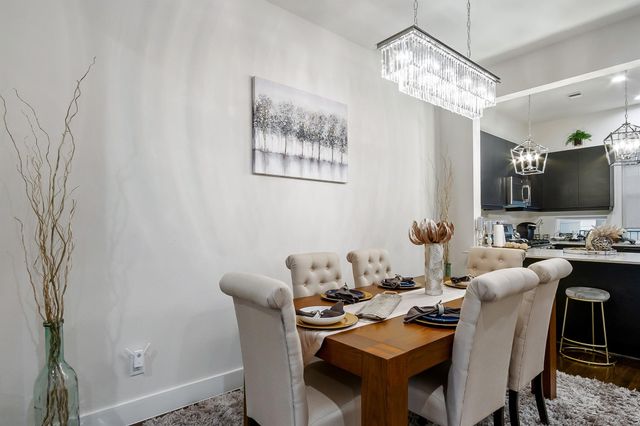 2106 Dennis Street, Houston, TX 77004
