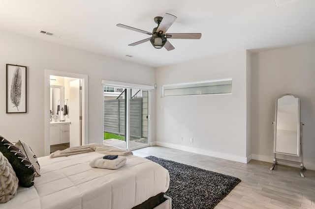2106 Dennis Street, Houston, TX 77004