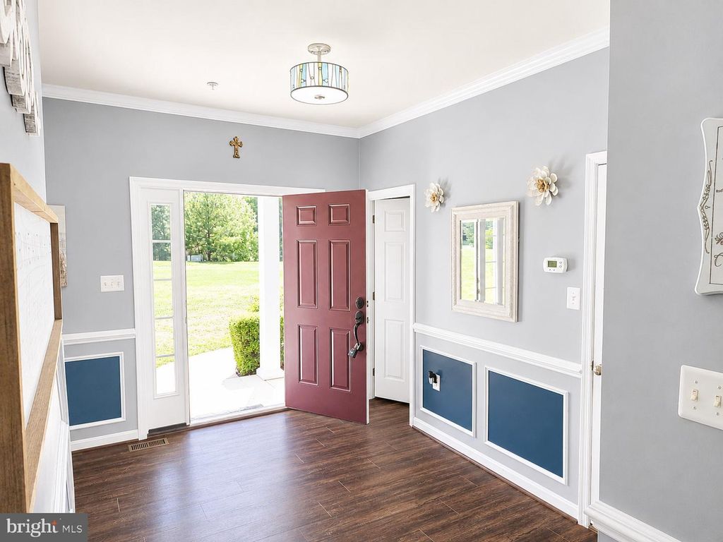 Image 22 of property listing at 28136 BEN OAKS DR, Mechanicsville, MD 20659