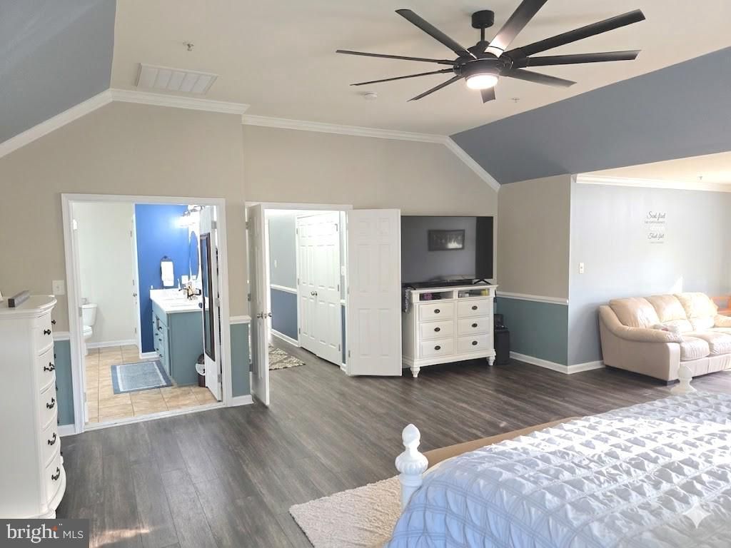 Image 37 of property listing at 28136 BEN OAKS DR, Mechanicsville, MD 20659