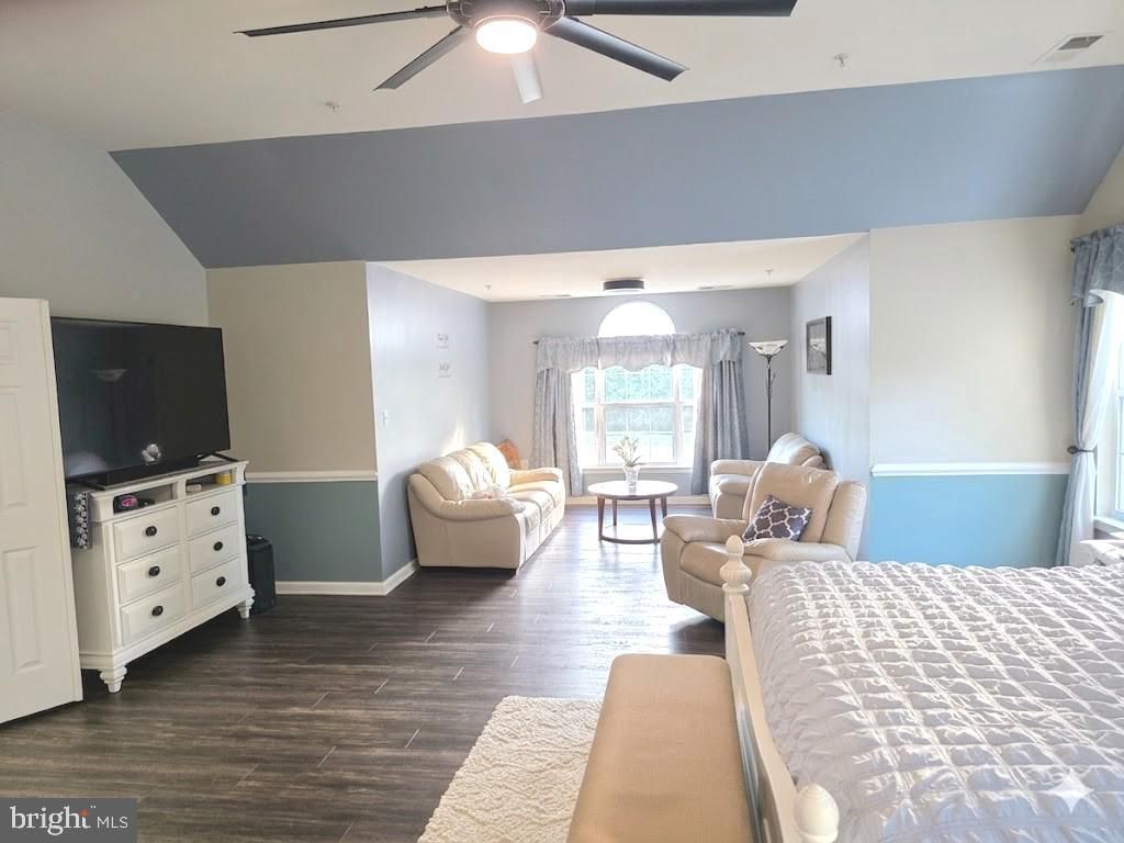 Image 41 of property listing at 28136 BEN OAKS DR, Mechanicsville, MD 20659
