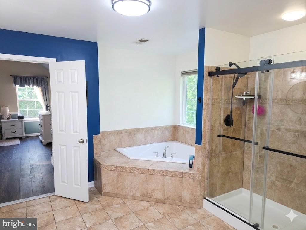 Image 47 of property listing at 28136 BEN OAKS DR, Mechanicsville, MD 20659