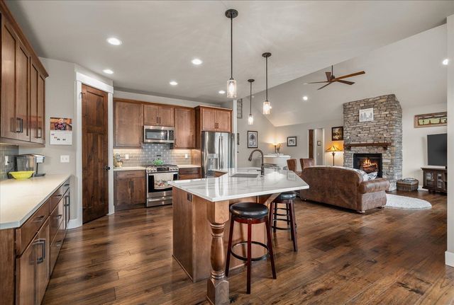 14329 E 39th Ln, Veradale, WA 99037