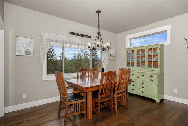 14329 E 39th Ln, Veradale, WA 99037