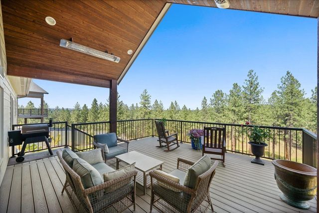 14329 E 39th Ln, Veradale, WA 99037