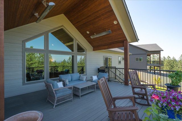 14329 E 39th Ln, Veradale, WA 99037