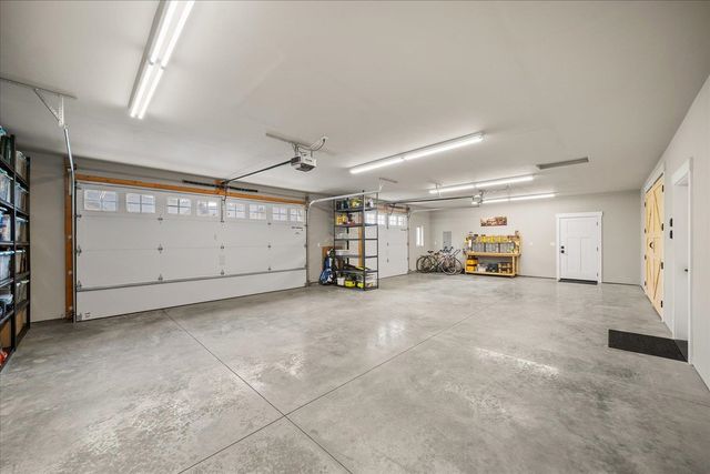 14329 E 39th Ln, Veradale, WA 99037