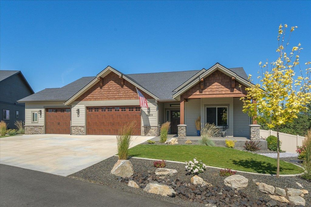 14329 E 39th Ln, Veradale, WA 99037