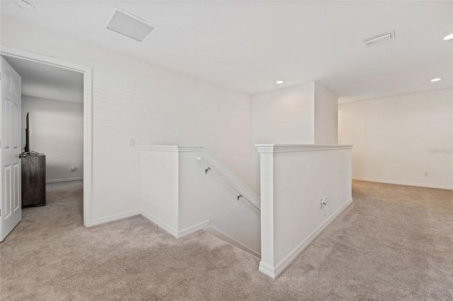 156 GLASS ONION DRIVE, Howey In The Hills, FL 34737