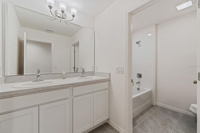 156 GLASS ONION DRIVE, Howey In The Hills, FL 34737