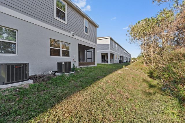 156 GLASS ONION DRIVE, Howey In The Hills, FL 34737
