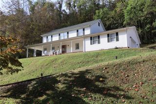 25 Carney Drive, Sissonville, WV 25312