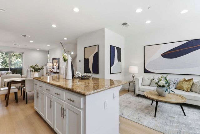 880 Apollo, Santa Clara, CA 95051