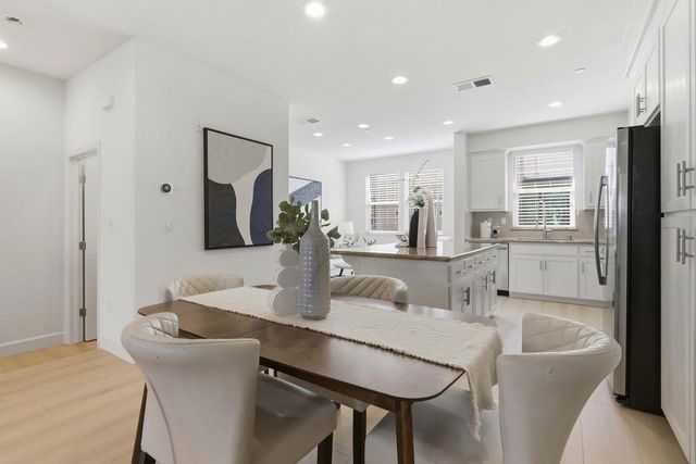 880 Apollo, Santa Clara, CA 95051