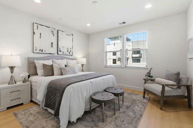 880 Apollo, Santa Clara, CA 95051