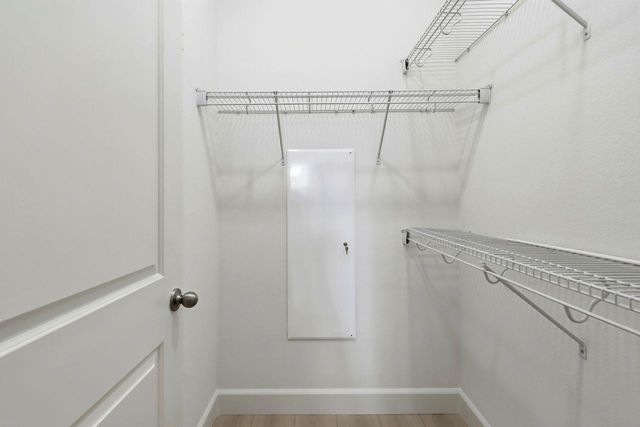 880 Apollo, Santa Clara, CA 95051