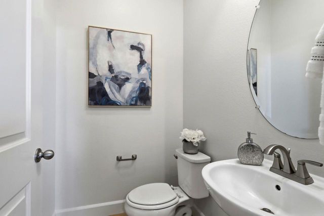 880 Apollo, Santa Clara, CA 95051