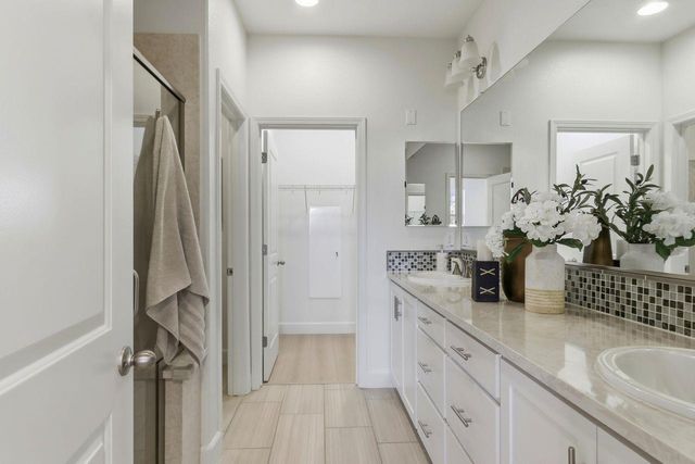 880 Apollo, Santa Clara, CA 95051