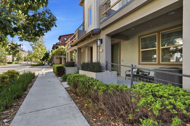 880 Apollo, Santa Clara, CA 95051