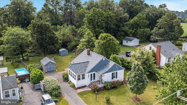 17516 HARMONY CHURCH RD, Hamilton, VA 20158