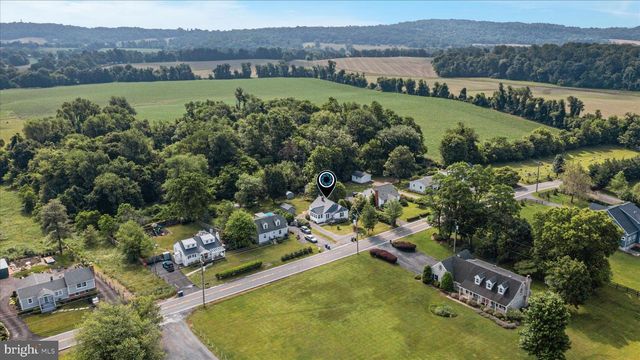 17516 HARMONY CHURCH RD, Hamilton, VA 20158