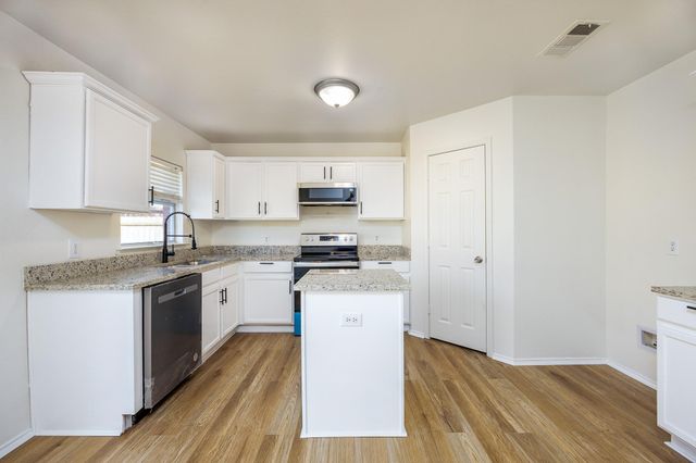 8529 Prairie Dawn Drive, Fort Worth, TX 76131