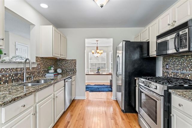 6002 Birdseye Trail, South Fulton, GA 30349