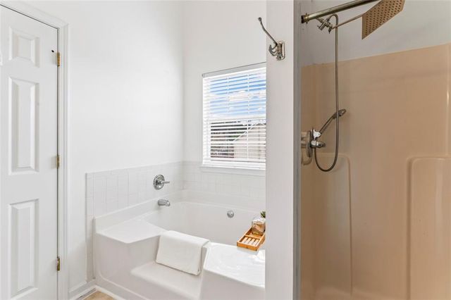 6002 Birdseye Trail, South Fulton, GA 30349