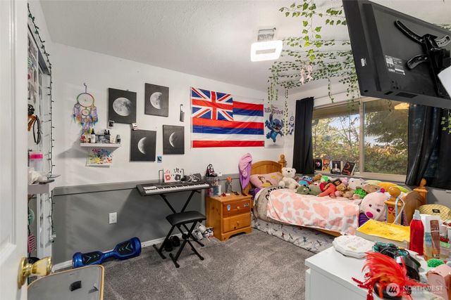 203 NE Alnus Way, Bremerton, WA 98310