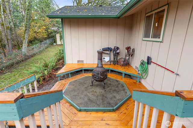 203 NE Alnus Way, Bremerton, WA 98310