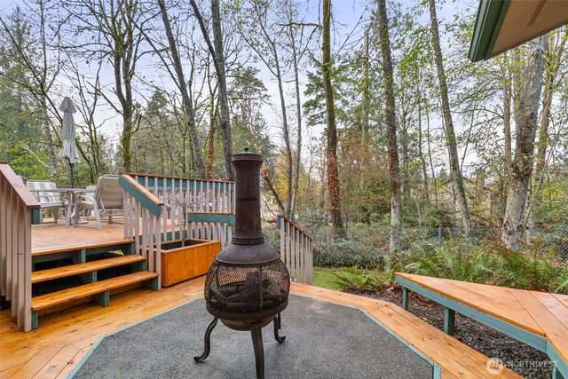 203 NE Alnus Way, Bremerton, WA 98310