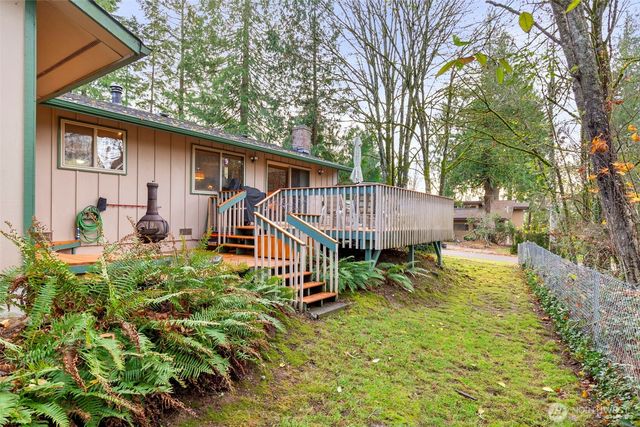 203 NE Alnus Way, Bremerton, WA 98310