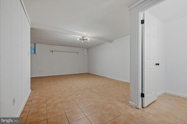 19 HELIOS CT, Newark, DE 19711