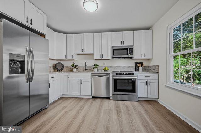 19 HELIOS CT, Newark, DE 19711