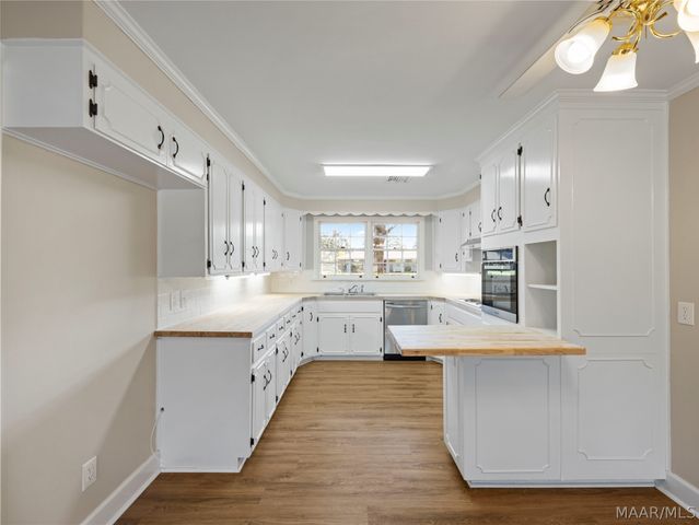 330 Mont Vista Drive, Montgomery, AL 36109
