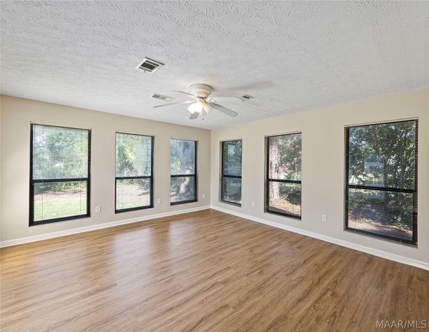 330 Mont Vista Drive, Montgomery, AL 36109