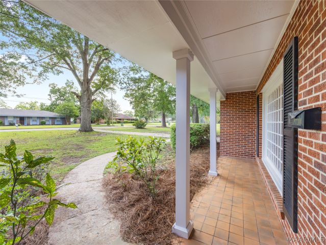 330 Mont Vista Drive, Montgomery, AL 36109