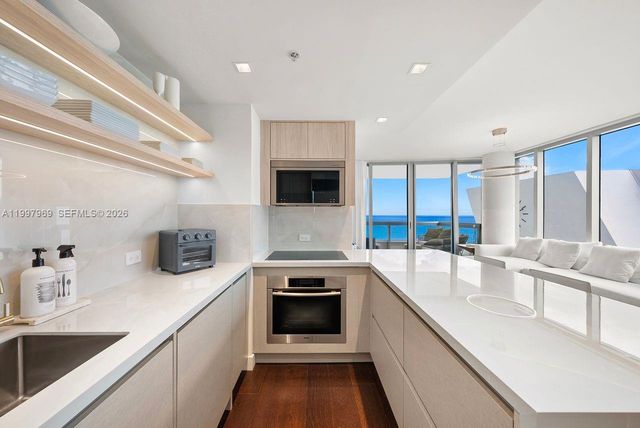 6899 Collins Ave 1908, Miami Beach, FL 33141