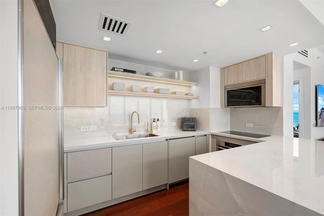 6899 Collins Ave 1908, Miami Beach, FL 33141