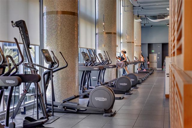 6899 Collins Ave 1908, Miami Beach, FL 33141