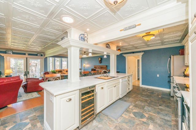 30 Paulsen Street, Weaverville, CA 96093