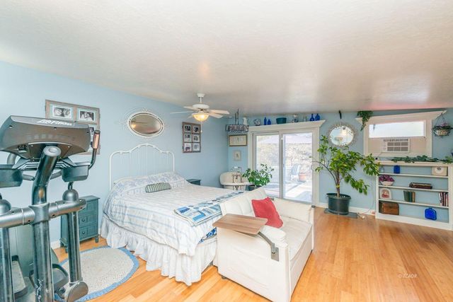 30 Paulsen Street, Weaverville, CA 96093