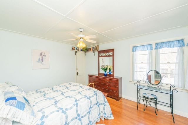 30 Paulsen Street, Weaverville, CA 96093