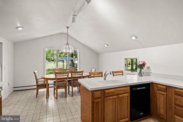625 DELANCO RD, Edgewater Park, NJ 08010