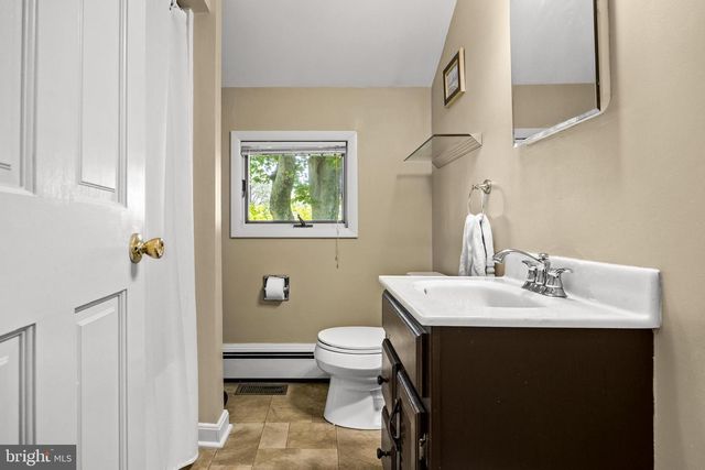 625 DELANCO RD, Edgewater Park, NJ 08010
