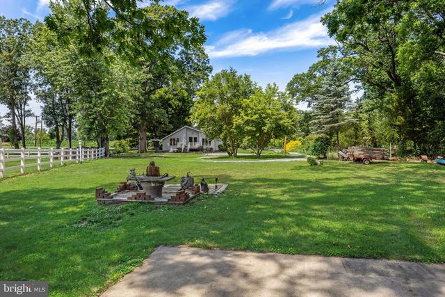 625 DELANCO RD, Edgewater Park, NJ 08010