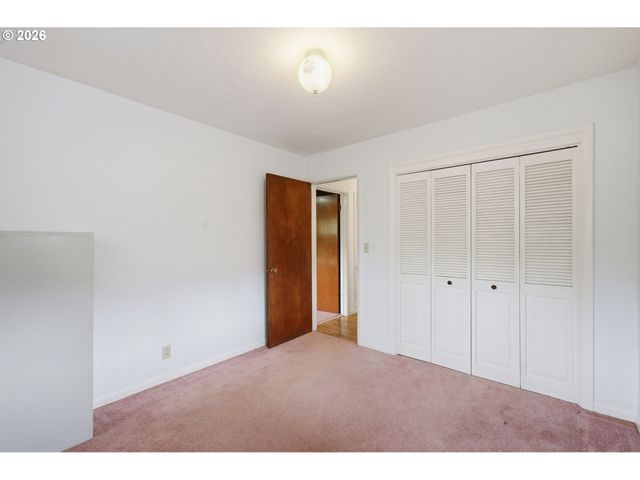 1140 MICHIGAN Ave, Coos Bay, OR 97420