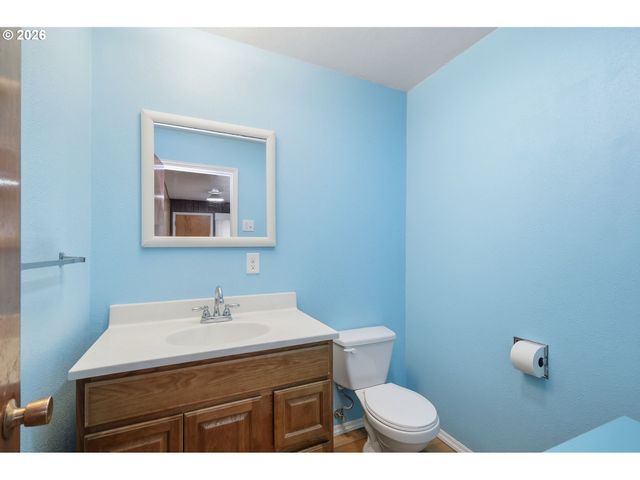 1140 MICHIGAN Ave, Coos Bay, OR 97420