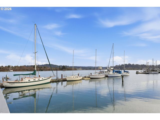 1140 MICHIGAN Ave, Coos Bay, OR 97420